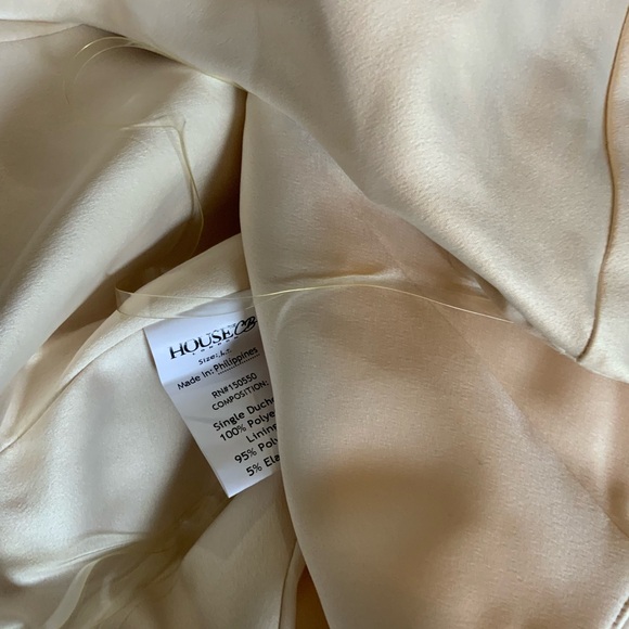 HOUSE OF CB ‘Silva’ Ivory Corset and ‘Annabelle’ Midi skirt set - Picture 7 of 7